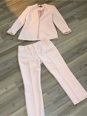 2 PC Alice + Olivia Blush Pink Pant Suit Size 8